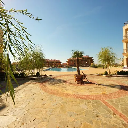 Sorrento - Menada Sveti Vlas